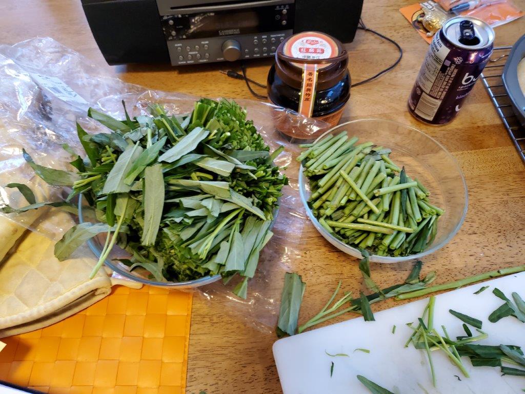 Ong Choy ready for cooking