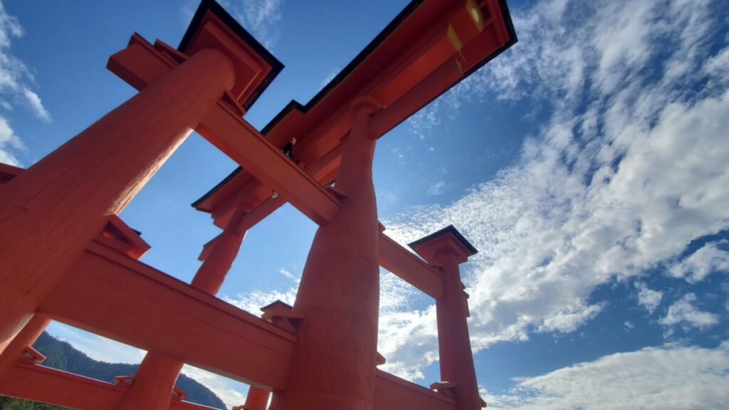 Tori gate from below