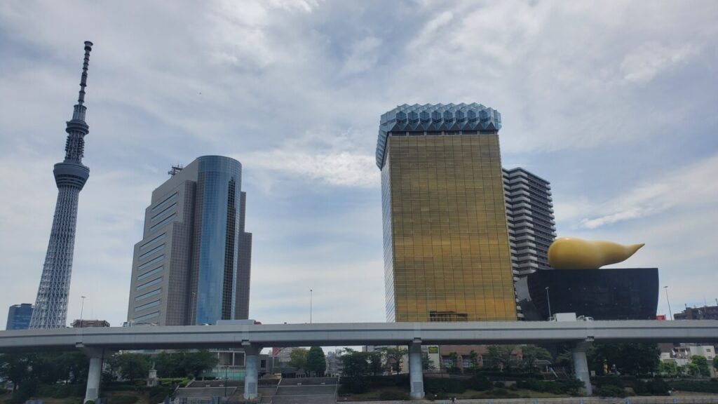 Skytree and Asashi headquarters.
